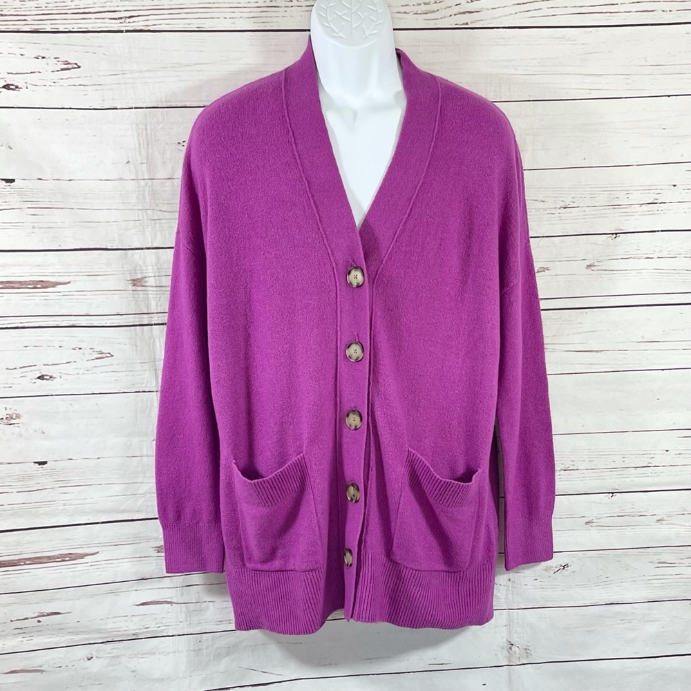 LOFT Women's V-Neck Cardigan Sweater Purple Pockets Button Down Size XL.